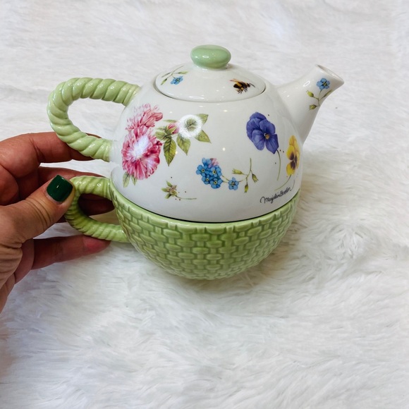 Marjolein Bastin Teacup and Teapot Set - Picture 8 of 8